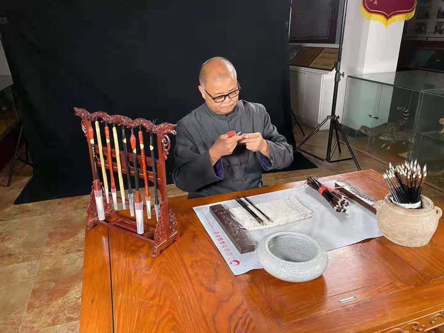 【红色寻访】走进"汝阳刘毛笔",传承非遗文化