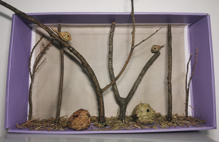 “好像也还不错。”树轻声呢喃，他偷偷地挺起了他的树枝。