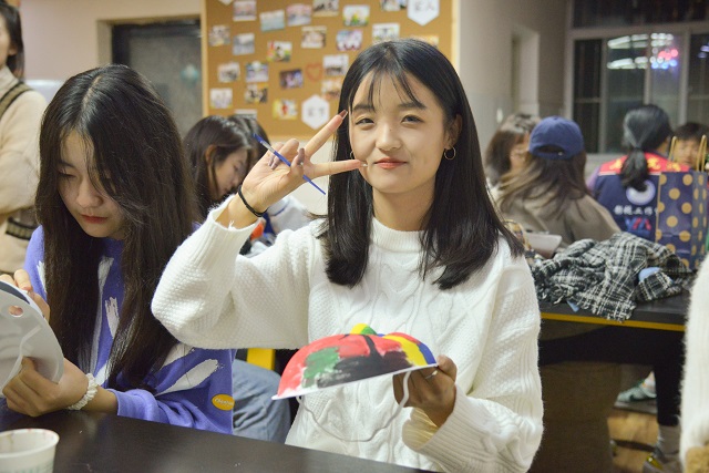 “她说·女生学堂”第30期：东方神韵 粉墨中国之脸谱绘制DIY特色活动