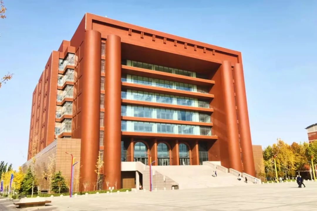 河北大学新校区图片