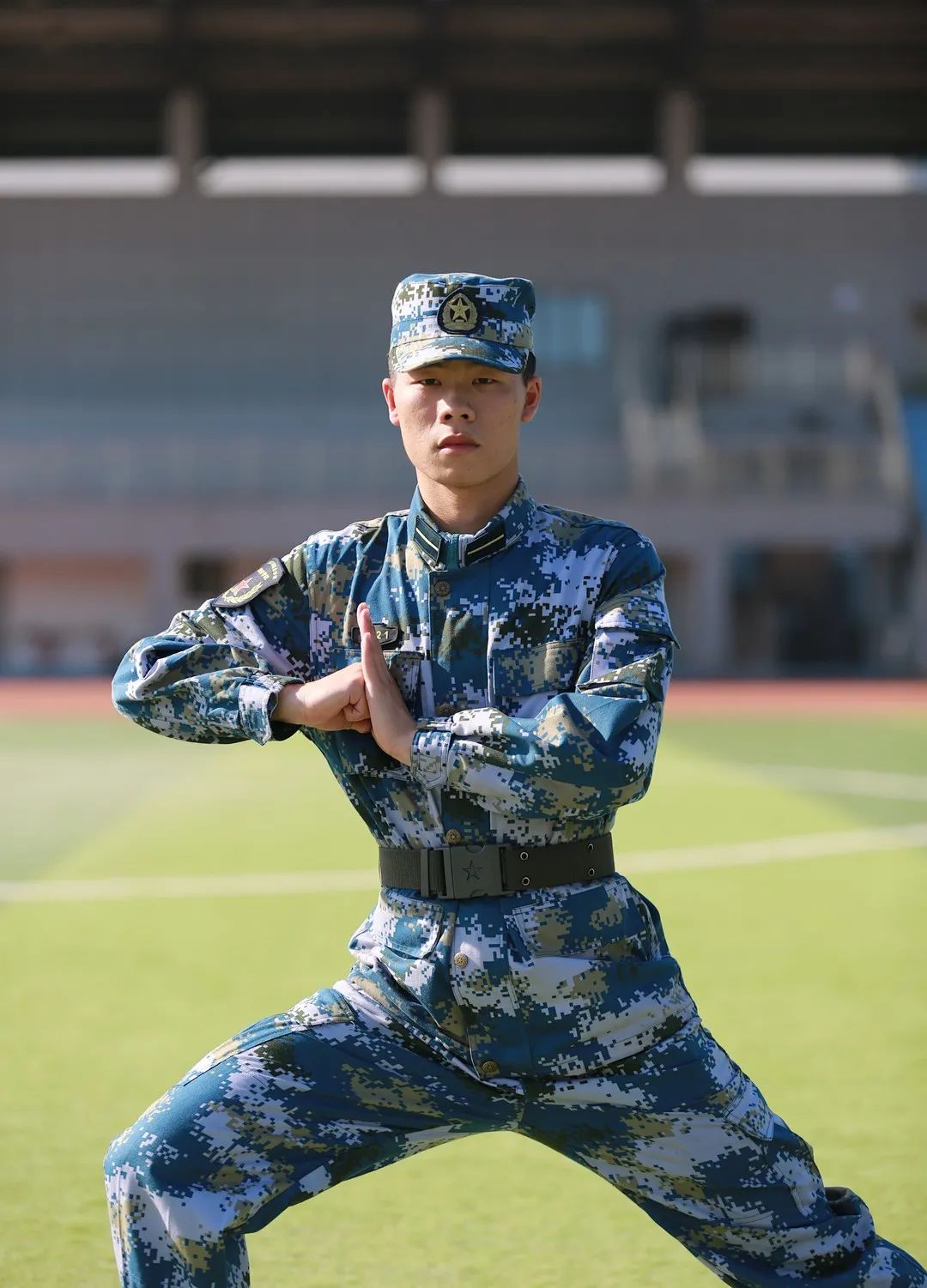 湖南汽车工程职业学院士官军营变身记