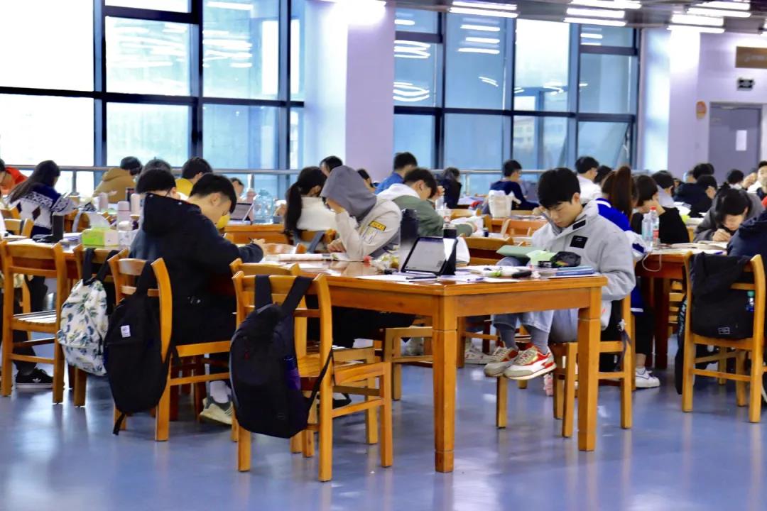 微信图片_20220110181556.jpg 微信图片_20220110181556.jpg