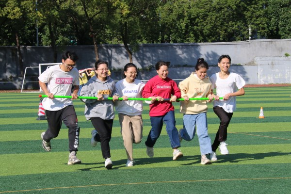 广西高校趣味运动会趣味竞技正是活力青春时