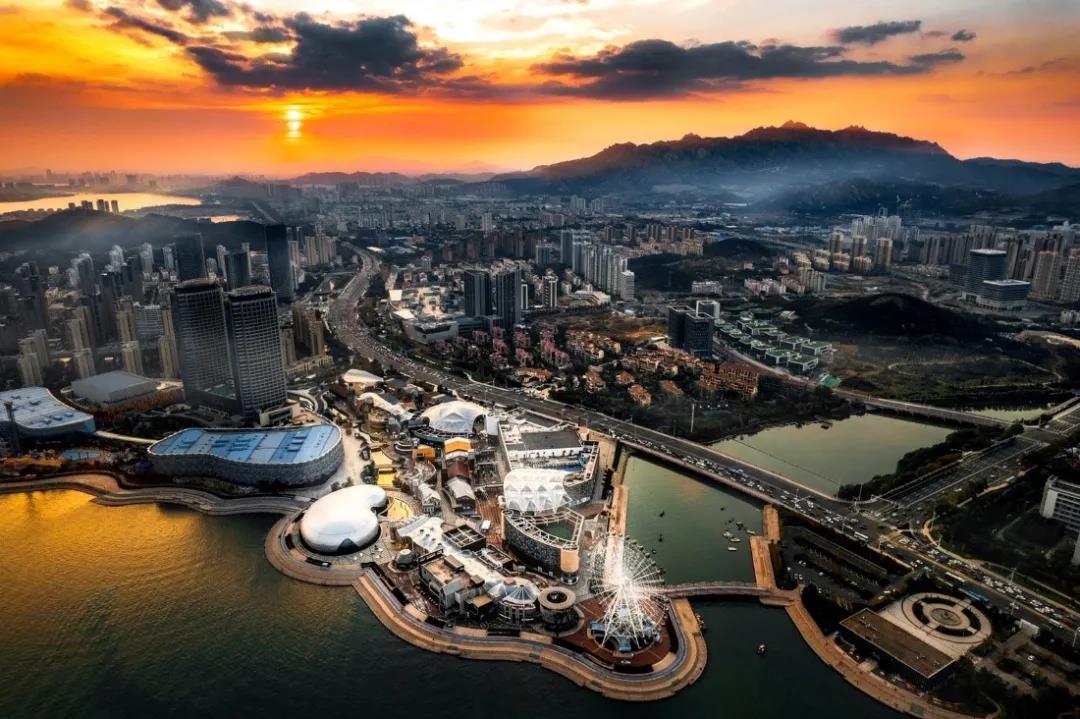 海雾浸润下的石大
充满朦胧的诗意