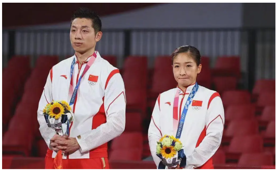 赛艇金牌交大学子陈云霞张灵勇夺中国第十金