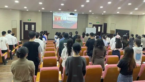 图片2.jpg 图片2.jpg
